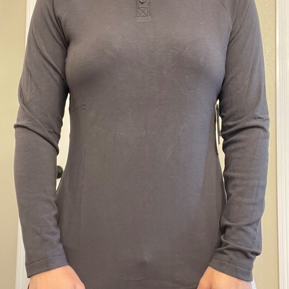 Alpha Forward Hart Henley - Picture 2 of 4